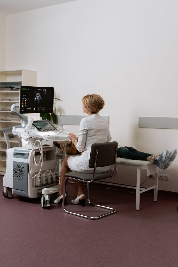 35 Trivia-Worthy Facts About The Past That May Leave New Generations Shook