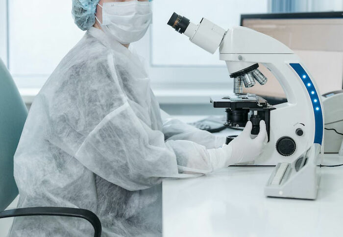 "What's The Scariest Thing About Being A Woman?": 45 People Share Their Honest Answers