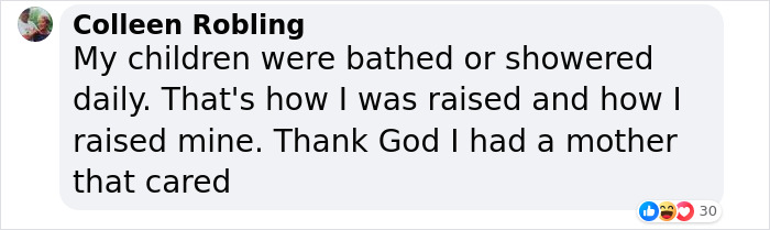 Mom Shares How She Manages Her Household With 6 Kids, Receives Backlash Online Mom Shares How She Manages Her Household With 6 Kids, Receives Backlash Online