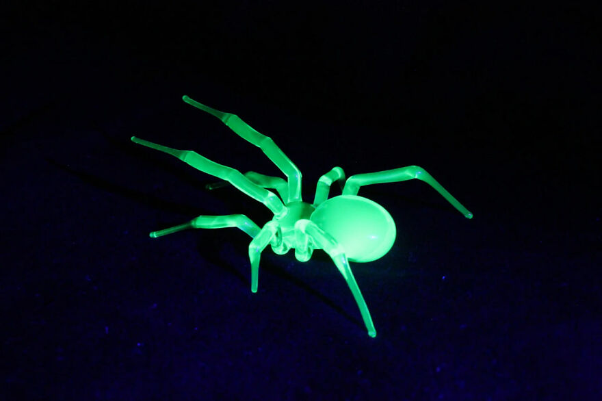 I Made Figurines Out Of Uranium Glass (24 Pics)