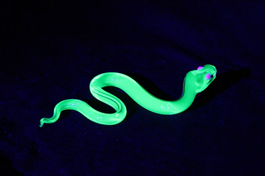 I Made Figurines Out Of Uranium Glass (24 Pics)
