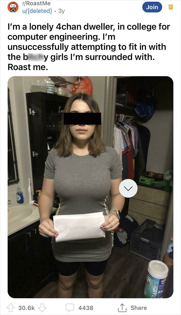 She’s Trying To Fit In With Those Other Girls But She’s Too Unique