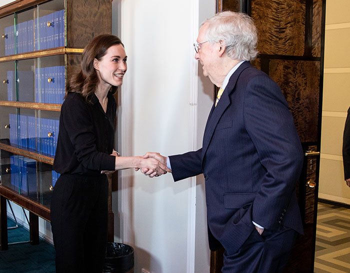 30 Celebs That Seem To Have Completely Lost It, According To People Online