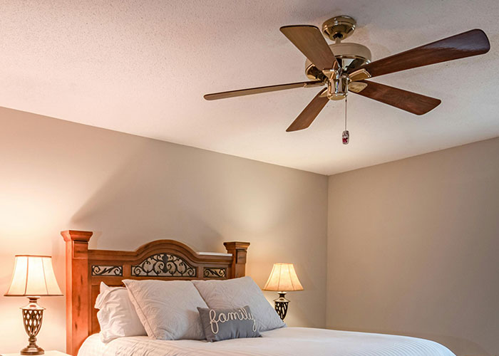 30 Millennials Share The Life Lessons Their Parents Ingrained In Them That Ended Up As Useless