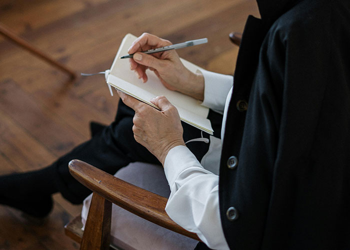 30 Millennials Share The Life Lessons Their Parents Ingrained In Them That Ended Up As Useless