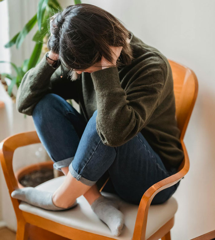 Woman Demands Roommate Adhere To &lsquo;No Alcohol&rsquo; Rule, Loses Her Place To Live Instead