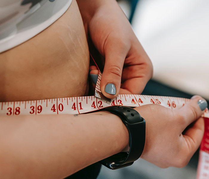 "People Won't Respect You As Much": 30 Short People Share Things Tall Folks Don't Understand