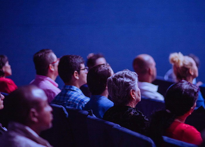 "People Won't Respect You As Much": 30 Short People Share Things Tall Folks Don't Understand