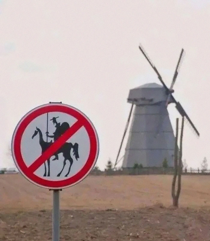 50 Times Signs Were So Funny, People Had To Share Them In This Facebook Group