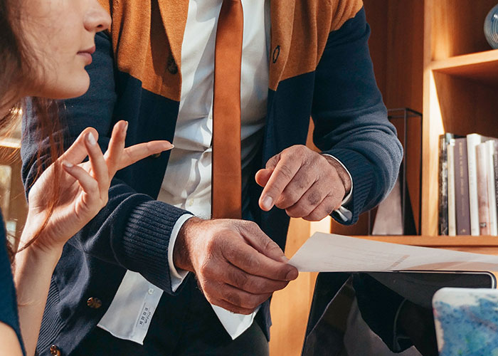 “Take Out All The Quarters”: People Share 40 Unscrupulous Practices They Live By