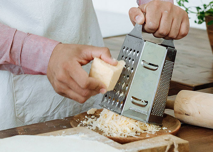 “Take Out All The Quarters”: People Share 40 Unscrupulous Practices They Live By