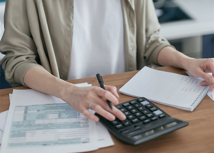 35 Ex-Spoiled Kids Reveal The Moment They Were Hit By The Real World