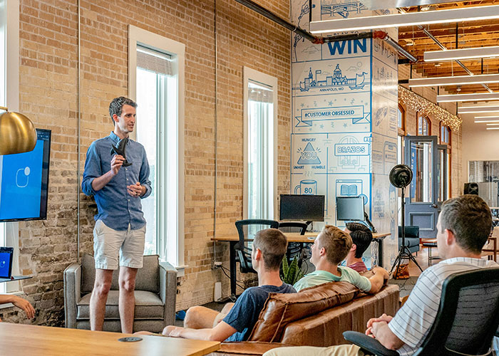 Interviewer Starts Mocking Work-Life Balance, Shuts Up After Applicant Retaliates