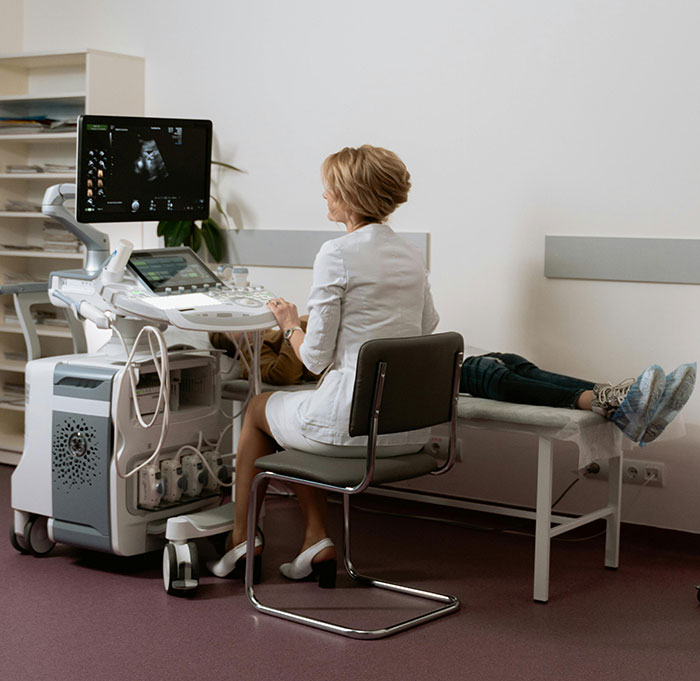 “Scented Pads”: 30 Things That Were Clearly Designed By Men For Women - 3