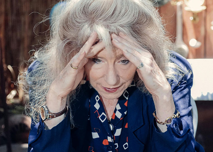 "Professional Incompetence": 30 Things That Are More Common Than People Would Like To Think