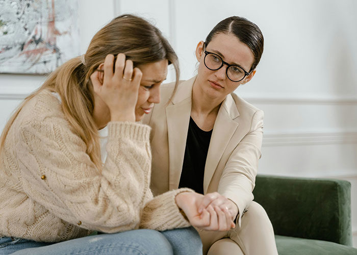 "Professional Incompetence": 30 Things That Are More Common Than People Would Like To Think