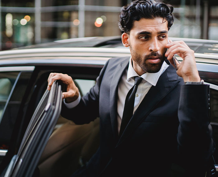 26 Of The Craziest “Speak Now Or Forever Hold Your Peace” Objections Witnessed By Officiants