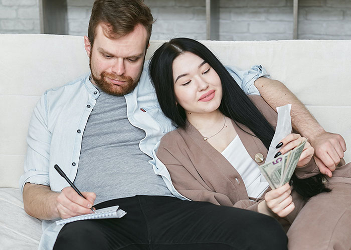 Man Breaks Down Crying After Learning His SAH Wife Has $47k Stashed Away While He's Struggling