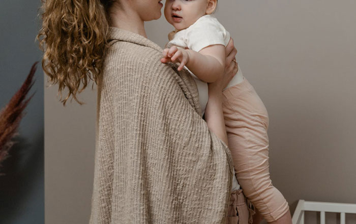 Dad Refuses To Help With Newborn, Keeps Inviting Family Over For Visits, Wife Takes Revenge