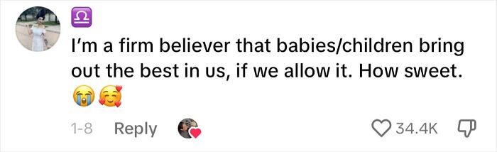 Stranger Makes Baby A Beanie On Flight, Kind Gesture Touches Millions, Including Michelle Obama Stranger Makes Baby A Beanie On Flight, Kind Gesture Touches Millions, Including Michelle Obama