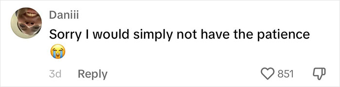 "I Would Have No Patience": Woman With Emetophobia Shares What Goes On In Her Family Group Chat