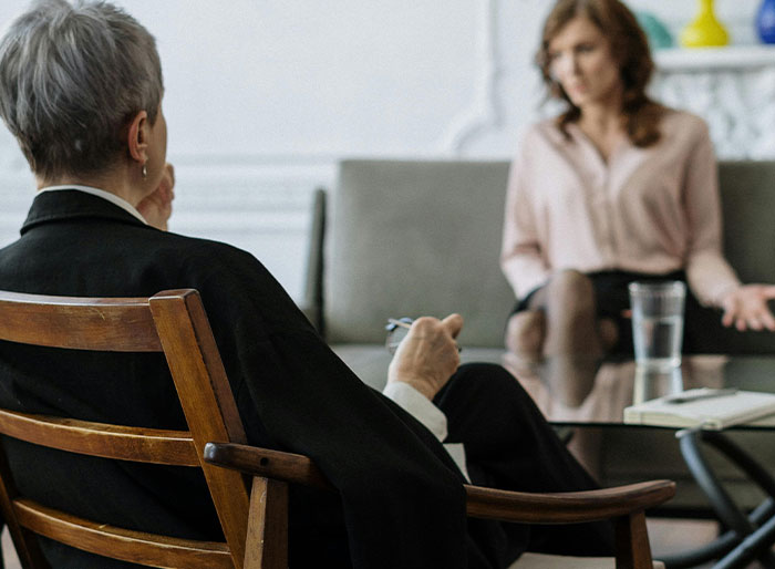 “I Emailed His Mom”: 30 Women’s Best Post-Breakup Petty Revenge