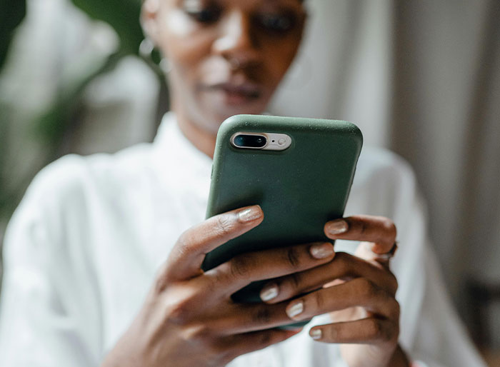 “I Emailed His Mom”: 30 Women’s Best Post-Breakup Petty Revenge