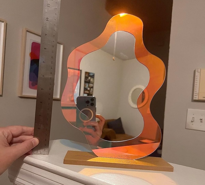Wavy Baby: A Stylish And Minimalist Acrylic Makeup Mirror With An Irregular Shape