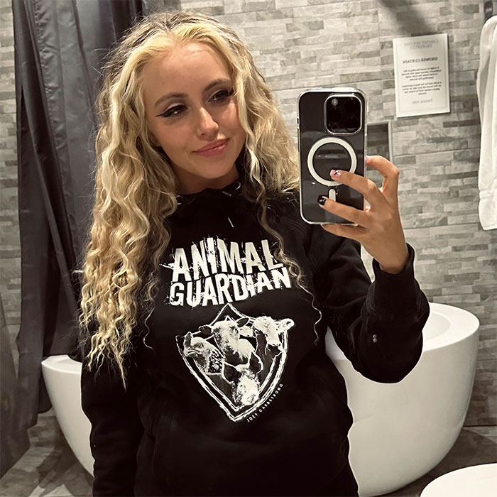 “I’ll Do Whatever It Takes”: Meet The Woman Behind The Pignorant Documentary “I’ll Do Whatever It Takes”: Meet The Woman Behind The Pignorant Documentary