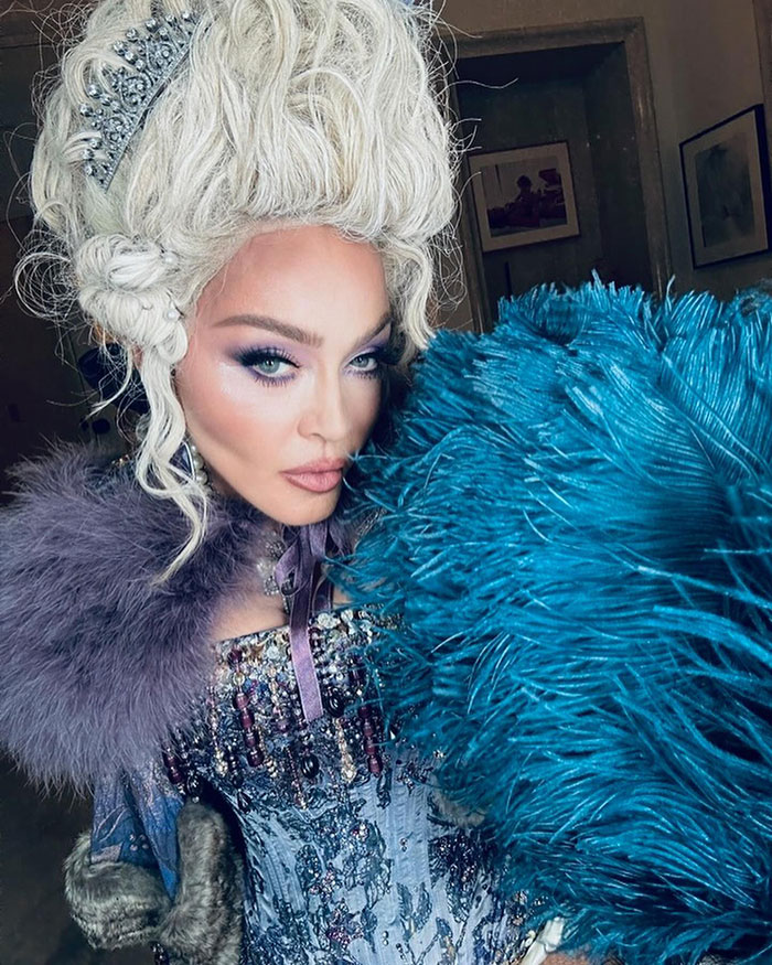 After Calling Out Wheelchair-Bound Concert-Goer, Madonna Poses With “Leave Me Alone” Sign After Calling Out Wheelchair-Bound Concert-Goer, Madonna Poses With “Leave Me Alone” Sign