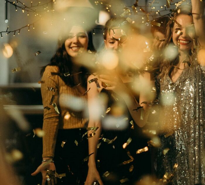 “What Was The Worst Or Craziest Thing You Saw At A Stag Or Bachelorette Party?” (30 Stories)