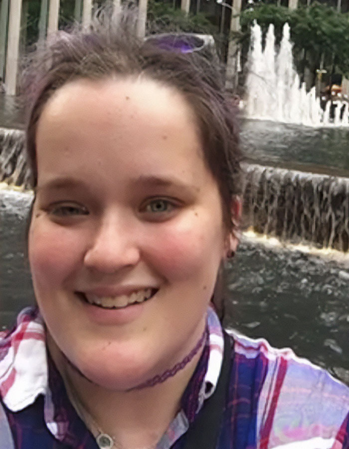 Woman’s Selfie Near Times Square Leads To Brain Tumor Diagnosis Woman’s Selfie Near Times Square Leads To Brain Tumor Diagnosis