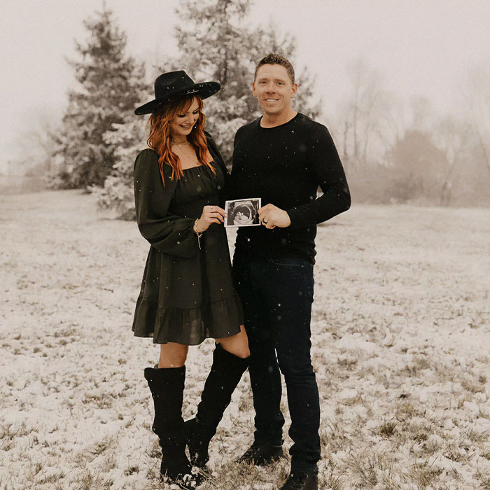 Future Mom Shares Disappointment After Finding Out She&rsquo;ll Have A Girl, Gets Slammed Online