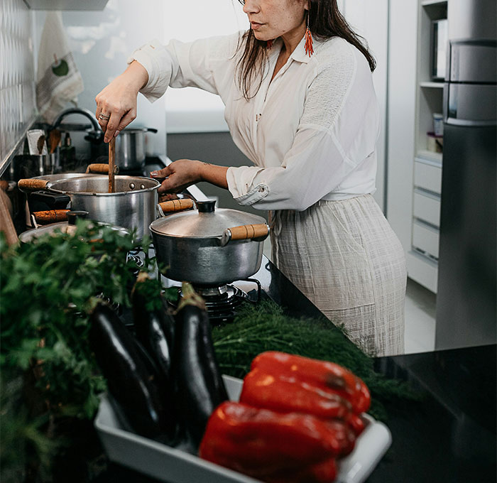 &ldquo;Am I The Jerk For Refusing To Alter My Cooking Habits At Home For A Neighbor?&rdquo;