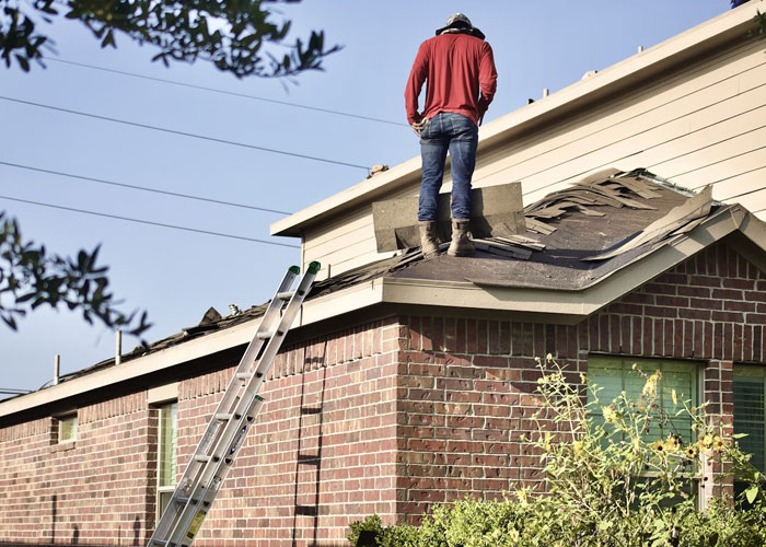 30 People Share Examples Of People Blindly Wasting Money When They Think They're Saving