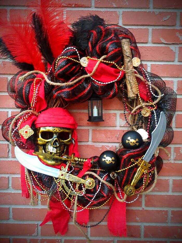 Gasparilla Wreath