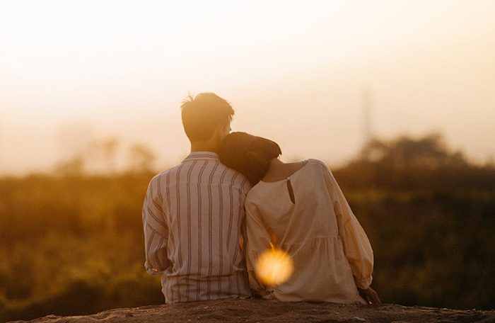 &ldquo;Pass The Salad&rdquo;: Silence Settles As Family Realize Woman&rsquo;s BF Understood Their Insults Toward Him