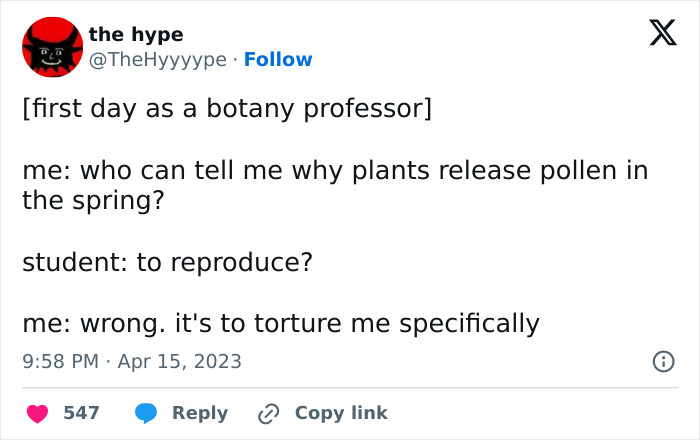 Botany professor shares funny spring meme about pollen and allergies.