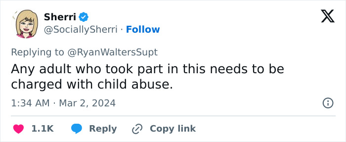 Parents Outraged At Fundraiser Event Where Students Licked Peanut Butter Off Each Other&rsquo;s Toes