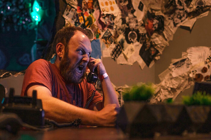 Operadores del 911 comparten llamadas de locura que no pudieron responder sin reir