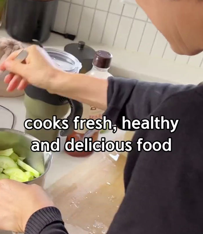 Woman Shares What Life Is Like With A Korean Postpartum Nanny, Goes Viral On TikTok Woman Shares What Life Is Like With A Korean Postpartum Nanny, Goes Viral On TikTok