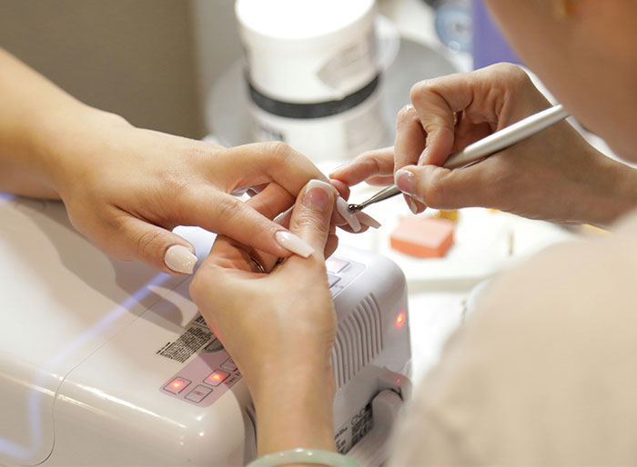 Woman Gets Her Nails Done On Every Payday Instead Of Working, Regrets It After Coworker’s Revenge Woman Gets Her Nails Done On Every Payday Instead Of Working, Regrets It After Coworker’s Revenge