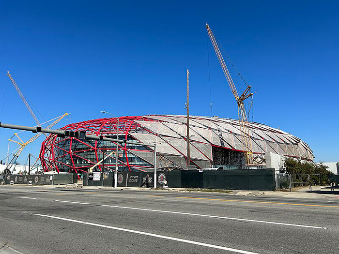 Mayor Promises Action After Teens Go Viral For Breaking Into And Vandalizing $2 Billion Stadium Mayor Promises Action After Teens Go Viral For Breaking Into And Vandalizing $2 Billion Stadium