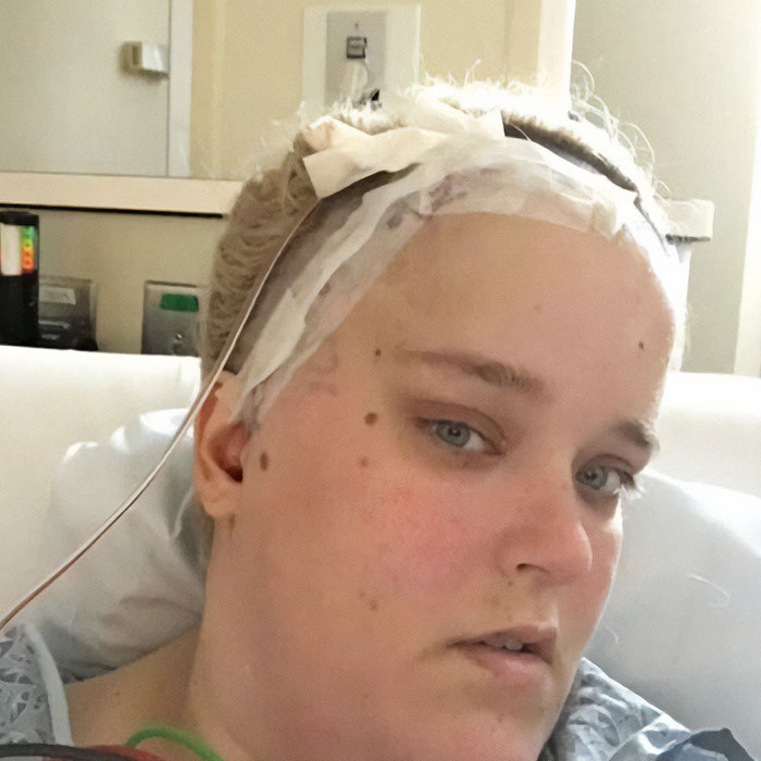 Woman’s Selfie Near Times Square Leads To Brain Tumor Diagnosis Woman’s Selfie Near Times Square Leads To Brain Tumor Diagnosis