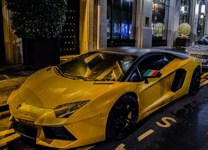 30 People Share How They Would Let Everyone Know They Won The Lottery Without Actually Saying It - 30