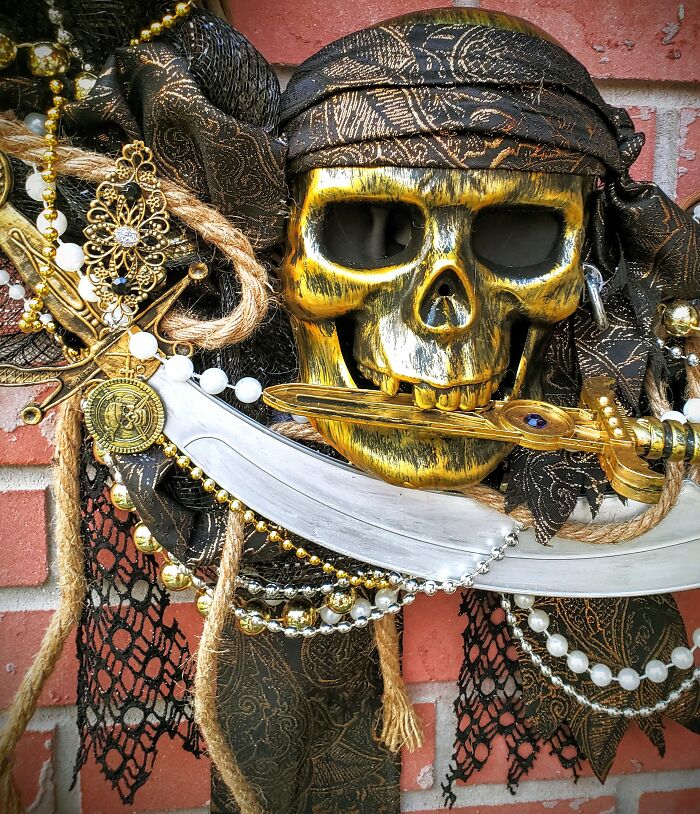 Black And Gold Pirate Gasparilla Wreath
