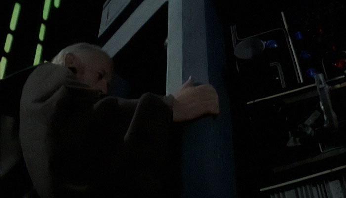 Beer Ads Stitched Into Original Star Wars Films Go Viral After George Lucas Had Them Removed Beer Ads Stitched Into Original Star Wars Films Go Viral After George Lucas Had Them Removed