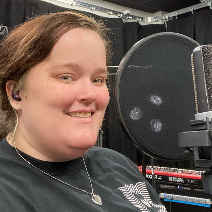 Woman’s Selfie Near Times Square Leads To Brain Tumor Diagnosis Woman’s Selfie Near Times Square Leads To Brain Tumor Diagnosis