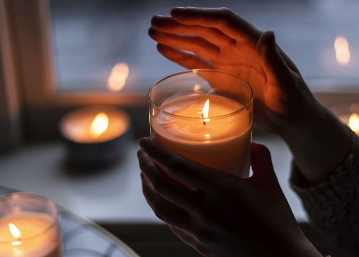 30 People Share Examples Of People Blindly Wasting Money When They Think They're Saving