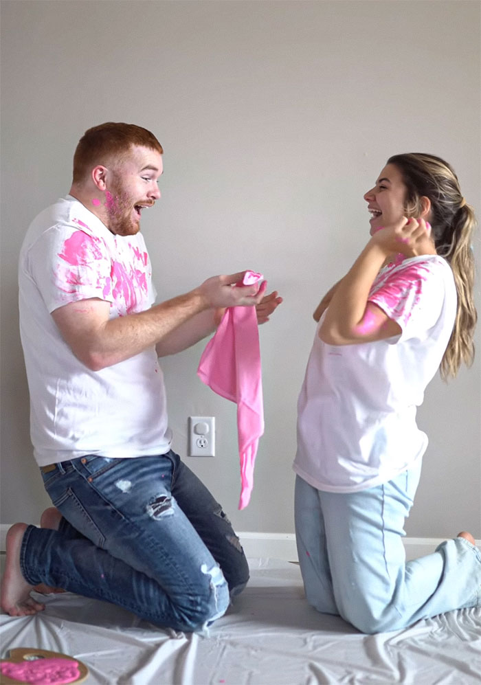 Couple Fumes Over Mother-In-Law &ldquo;Ruining&rdquo; $9,000 Gender Reveal Party